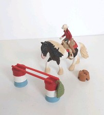 Schleich Farm World Rodeo Series: Cowgirl Barrel Racing
