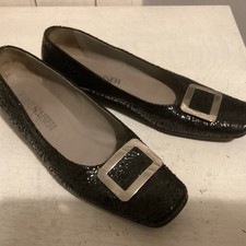 Peter Kaiser. Designer Shoes Black Patent Buckle Detail Leather Loafers Size 7