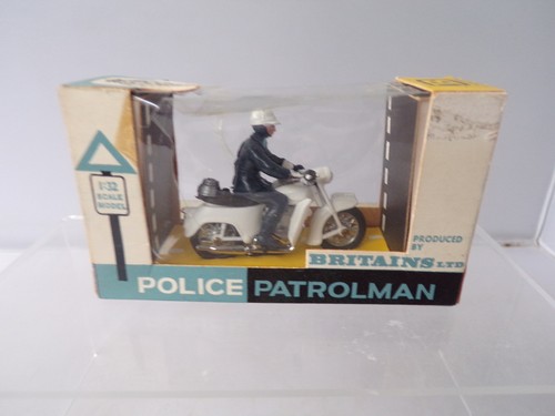 Vintage britains 9697 police - vintage,