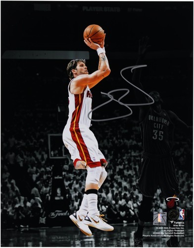 Mike miller heat - signed, 11x14