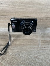 Nikon COOLPIX S9500 18.1MP 22x