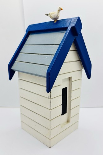 Wooden beach hut money box - hut,