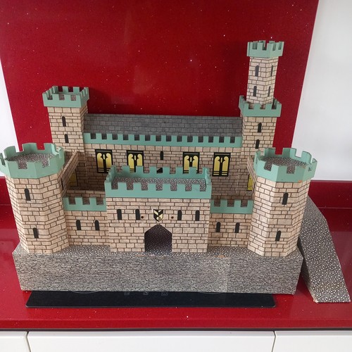 Large vintage toy - toy, fort