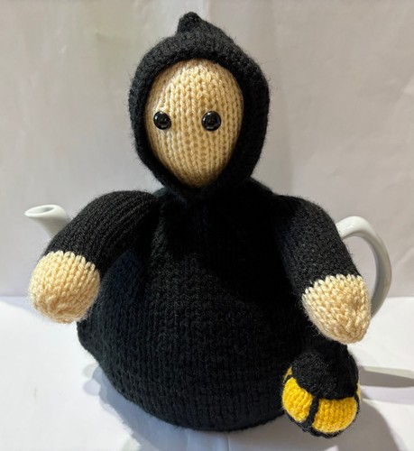 Hand knitted traitors - knitted, inspired