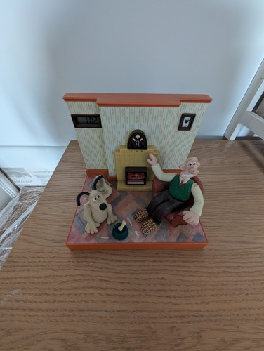 Vintage wallace and gromit - wallace,