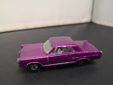 B934-MATCHBOX SUPERFAST MB22-A PONTIAC GP SPORTS COUPE IN PURPLE