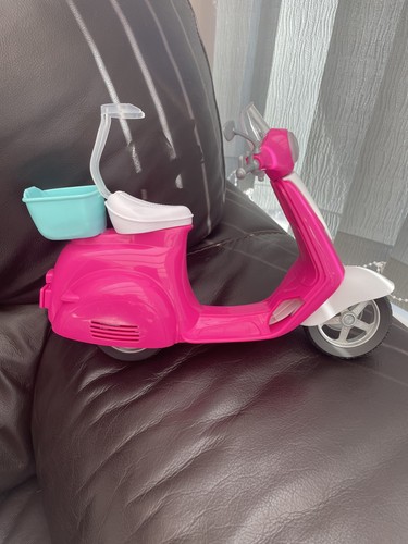 Barbie scooter moped - /, good
