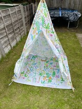 Party Animals Tepee Play Tent