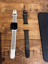 Apple Watch SE 2020 1st Gen