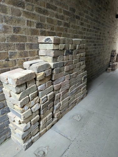 Reclaimed yellow london - yellow,