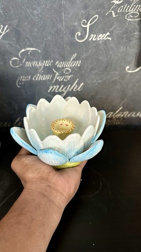 Vintage lotus flower candle - lotus,