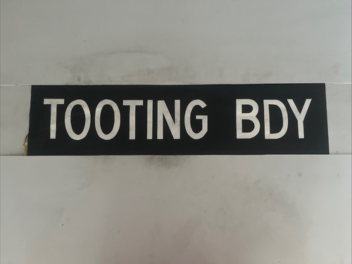 Tooting broadway leatherhead - tooting,