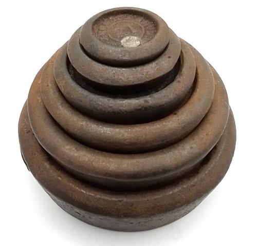 Cast iron kitchen - iron, scales