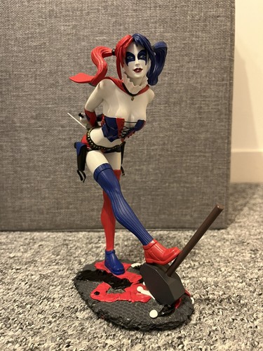 Comics cover girls harley - comics,