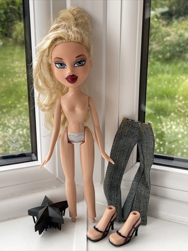 Bratz doll step out cloe - bratz,