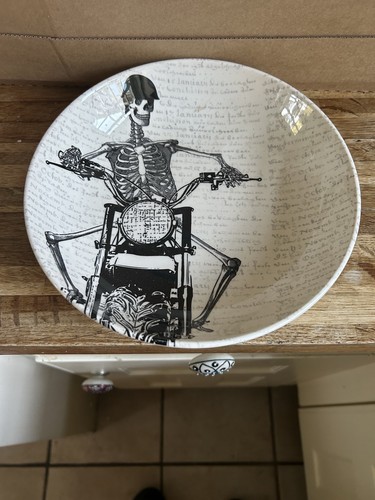 Skeleton motorbike pasta - skeleton,