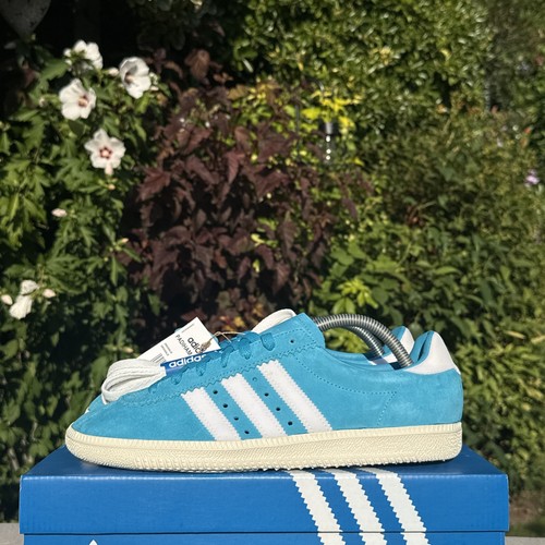 Retro adidas trainers - blue, &