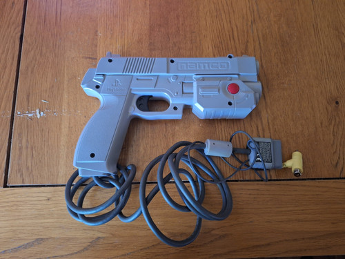 Namco light gun - light,
