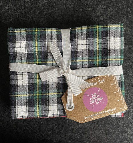 Tartan 18 x22 - (17),