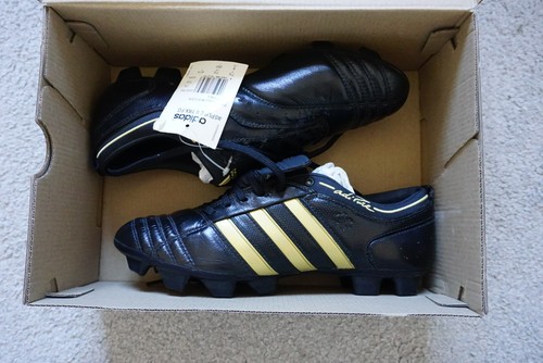 Football boots adidas - football,