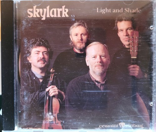 Skylark light and - light,