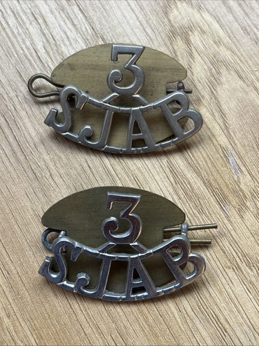 Pair john ambulance - st,