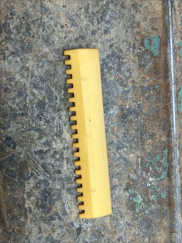 Pattern plate knitting machine - pattern,