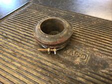 MG MGB GT OR ROADSTER BOOT FLOOR FUEL PETROL PUMP MOUNTING GROMMET USED 77 ON