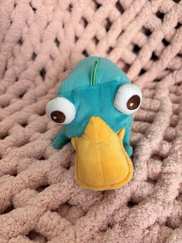 Disney store perry the - store,