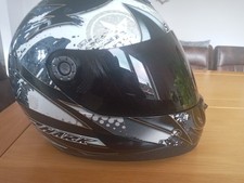 Shark S650 Full Face Helmet. Dark Visor. Small. Minor grazes to one side (photo)