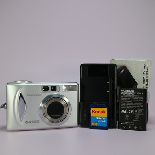 Traveler digital camera - traveler,