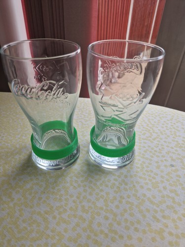 Pair official mcdonalds - official, coca