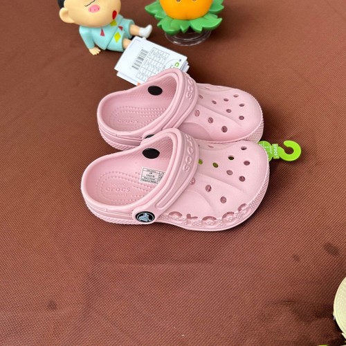 New kids crocs - beach, sandal