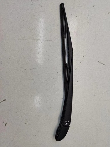 Toyota rear windscreen - toyota,