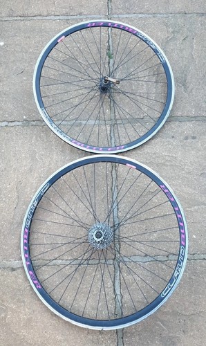Claud butler road bike - butler, 25"