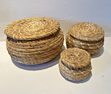 Woven Wicker Style Storage Baskets With Lids Nesting 20cm Set of 3 Stacking