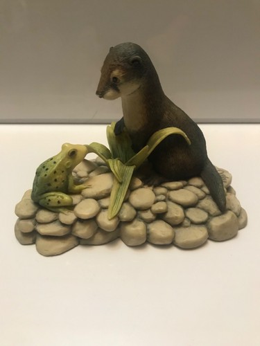 Border fine arts otter kit - border, and