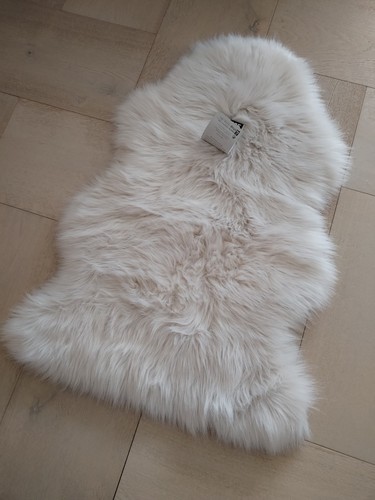 Next rug new with - tags,