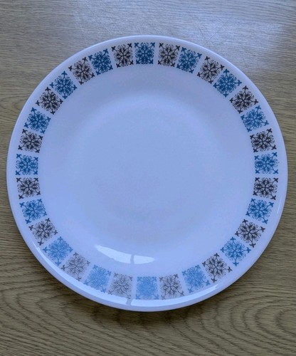 Pyrex chelsea salad dessert - pyrex,