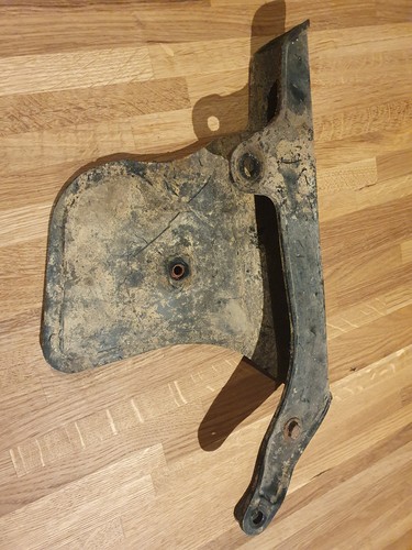 Suzuki ts125er chain guard - ts125er,