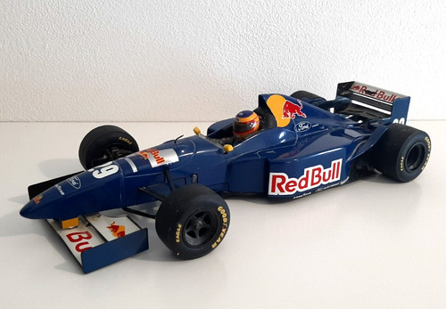 Minichamps paul s model - 1:18,