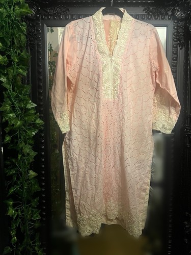Pink chikankari - pink,