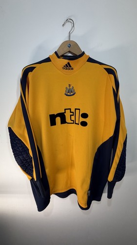 Vintage 2001 adidas newcastle - 2001,