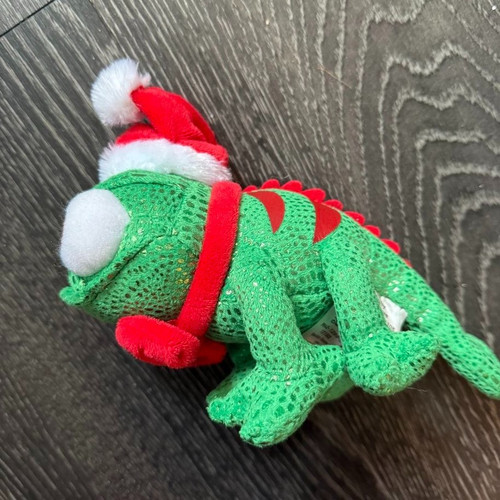 Disney store tangled pascal - tangled,