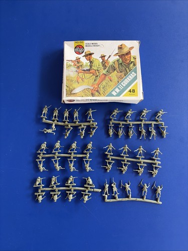 Airfix toy soldiers - airfix,