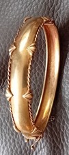 9ct solid gold vintage womens bangle 