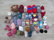 2.7kg asst knitting wool yarn textured fluffy dk pom pom ideal craft textile use