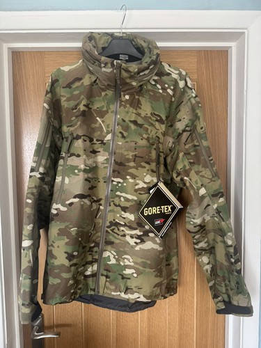 Arc teryx leaf alpha goretex - arc’teryx,