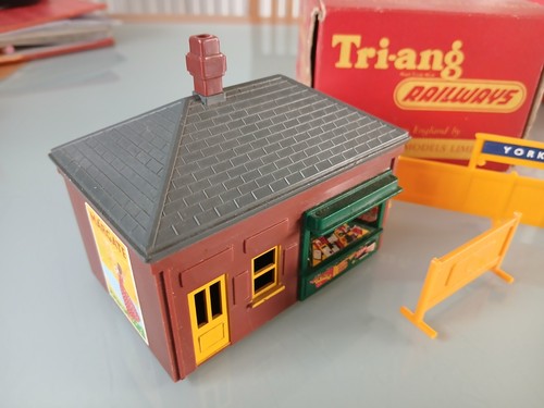 Tri ang r66k - r66k, office