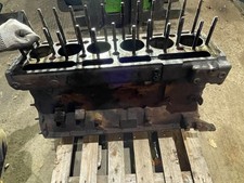 Bare engine block - , +